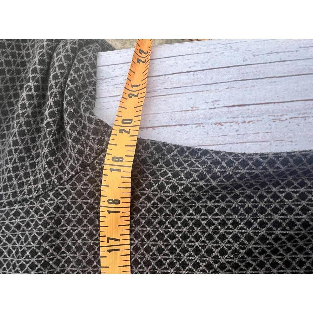 Merrell Long Sleeve Button-Up Top - Picture 4 of 7